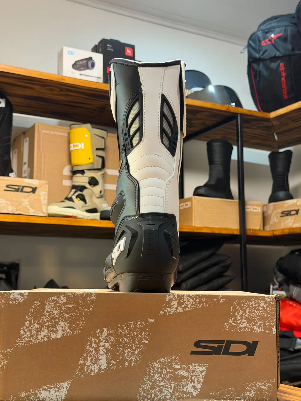 Botas SIDI Performer Color Negro y Blanco - Imagen 4